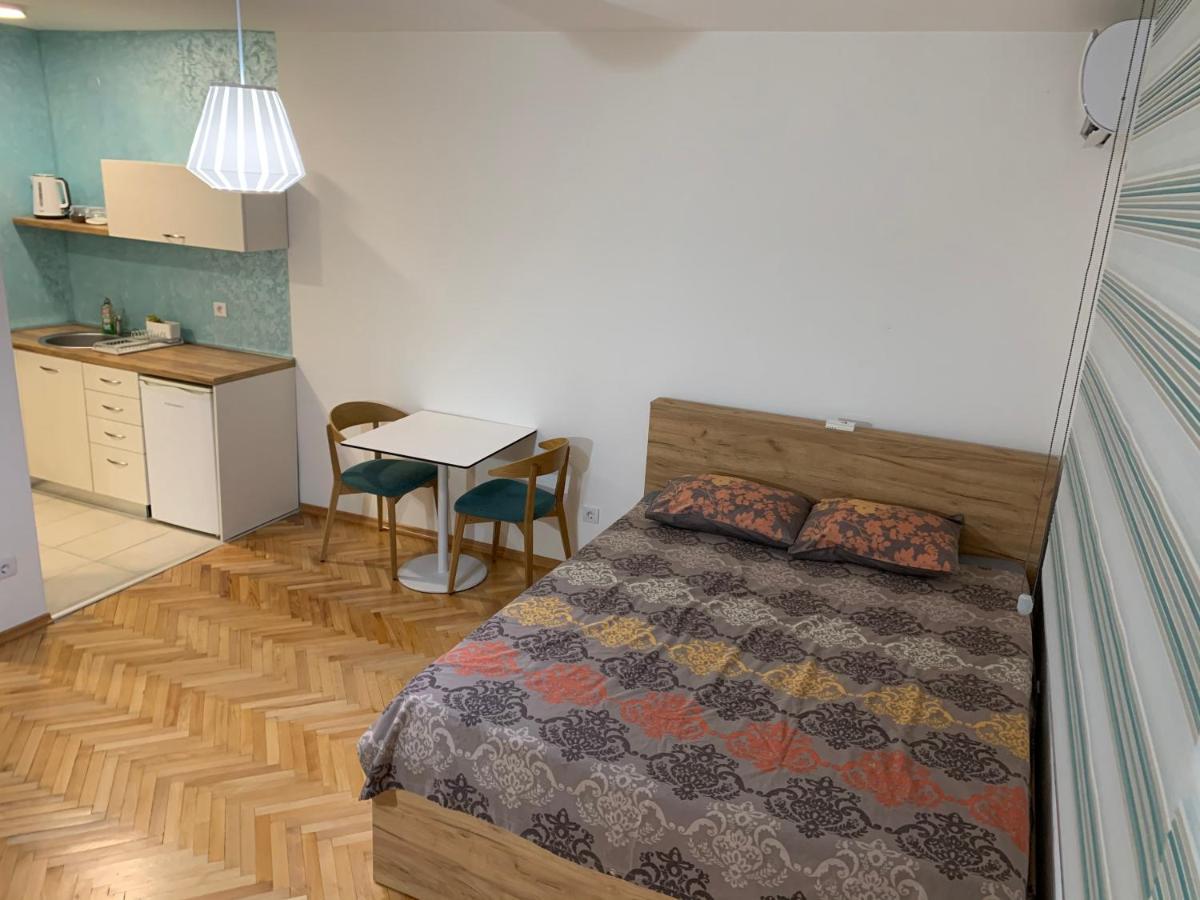 Clock Tower Apartments Podgorica Exterior foto